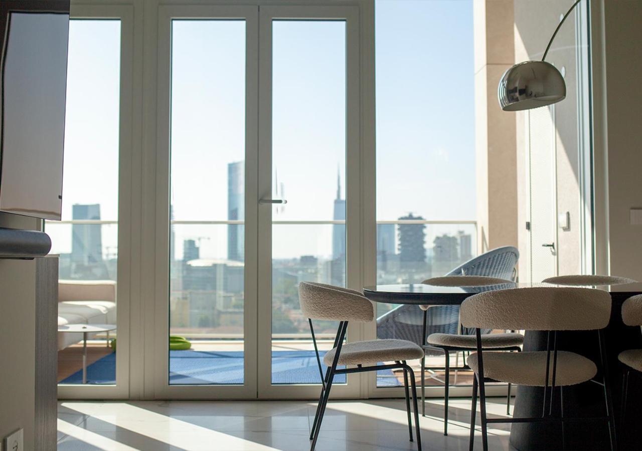 Modern Flat 16th Floor - Terrace With Skyline View