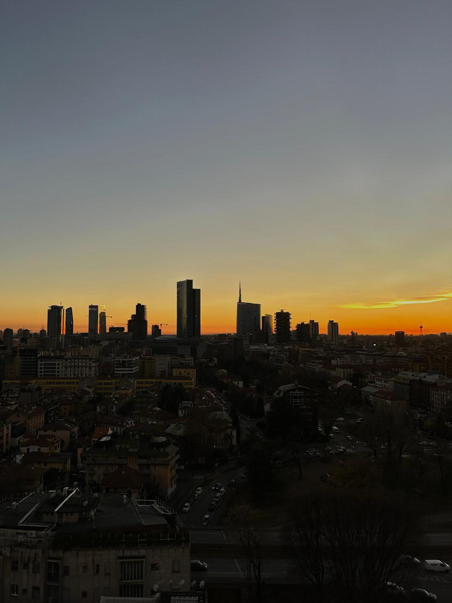 Modern Flat 16th Floor - Terrace With Skyline View Apartment *